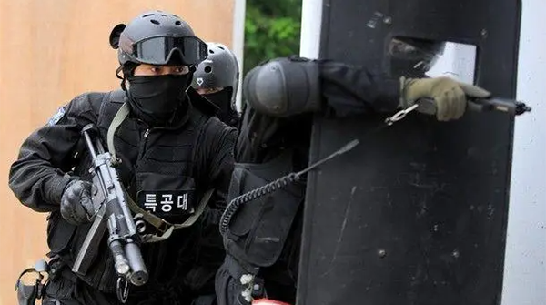 Ki Ang Professional Bulletproof Equipment